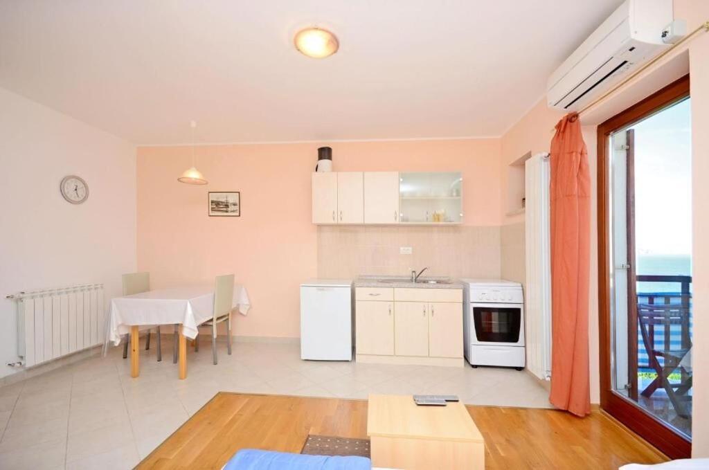 Apartments Ivanka セニ エクステリア 写真