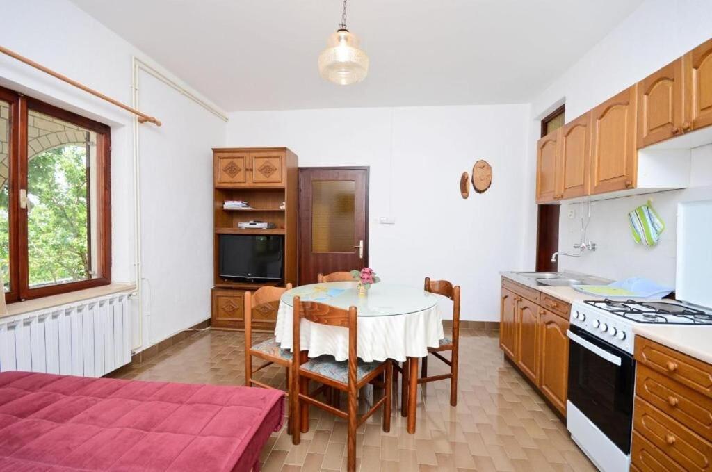 Apartments Ivanka セニ エクステリア 写真