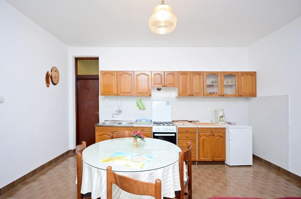 Apartments Ivanka セニ エクステリア 写真